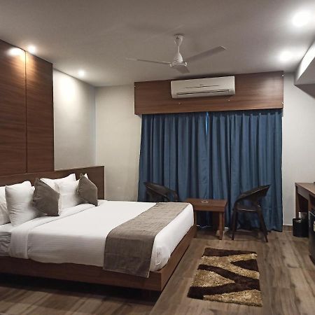 Hotel Tree Fern Dibrugarh Exterior photo