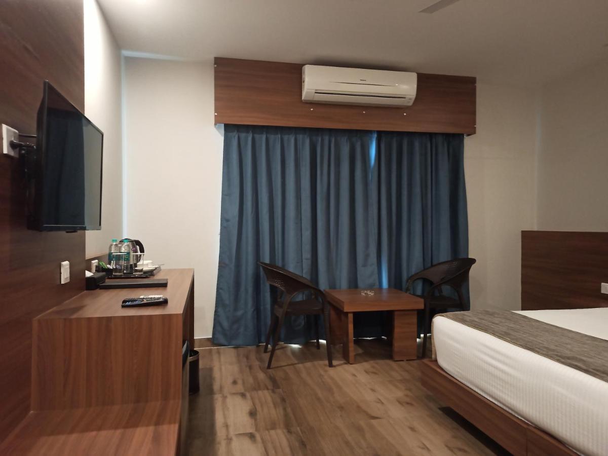 Hotel Tree Fern Dibrugarh Exterior photo