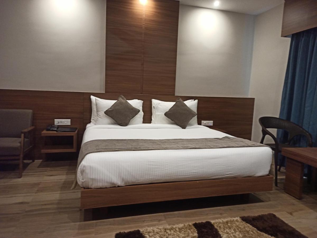 Hotel Tree Fern Dibrugarh Exterior photo