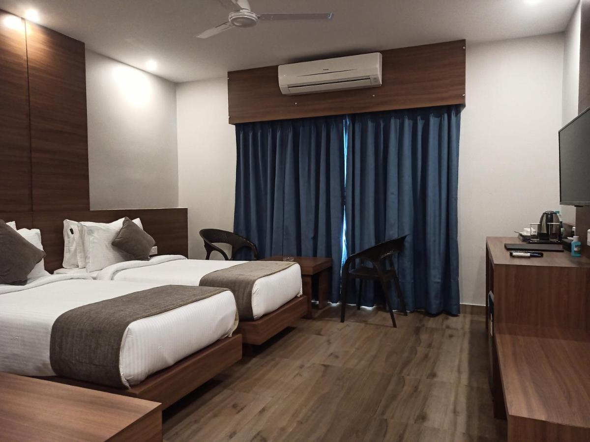 Hotel Tree Fern Dibrugarh Exterior photo