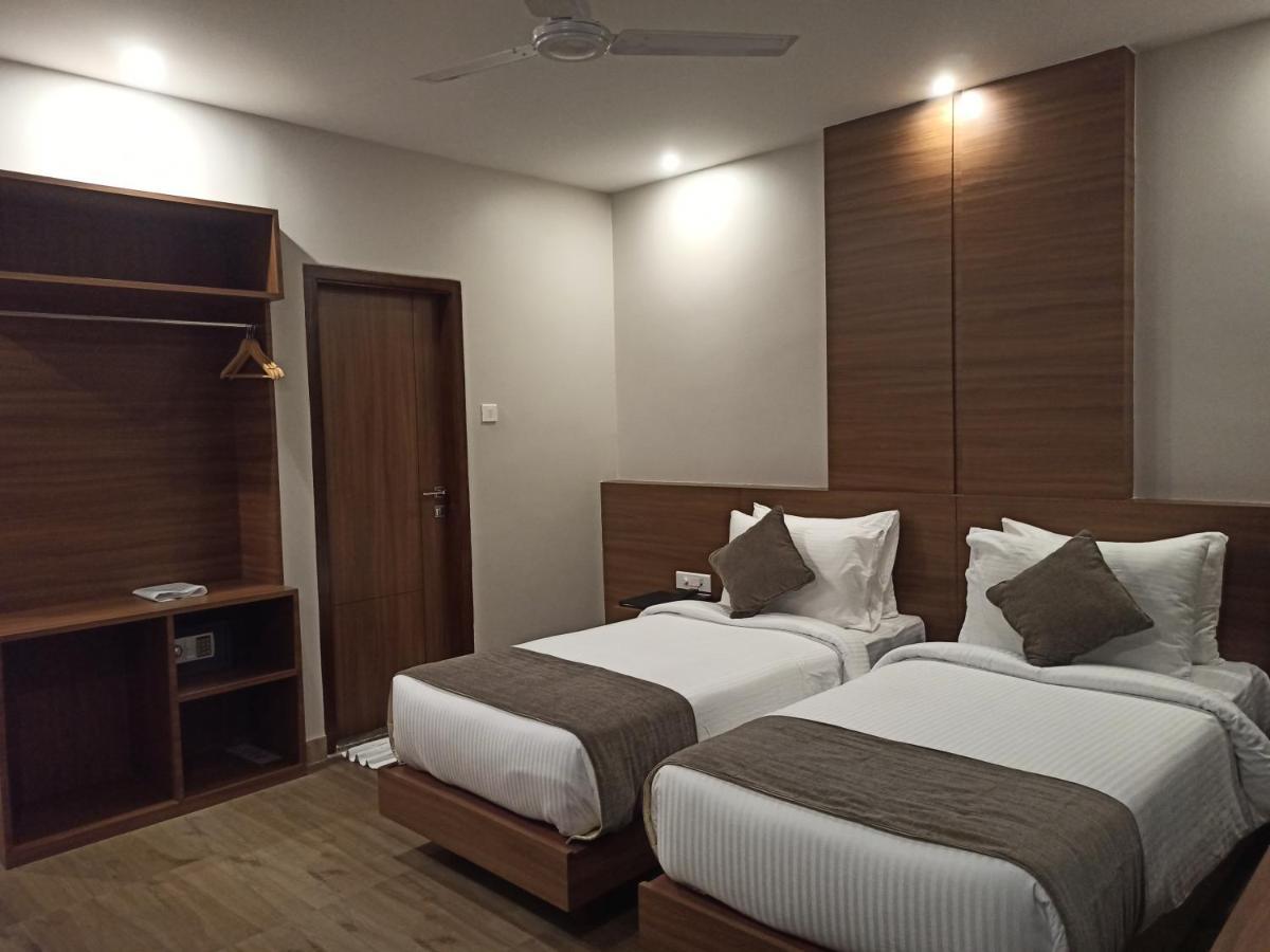 Hotel Tree Fern Dibrugarh Exterior photo