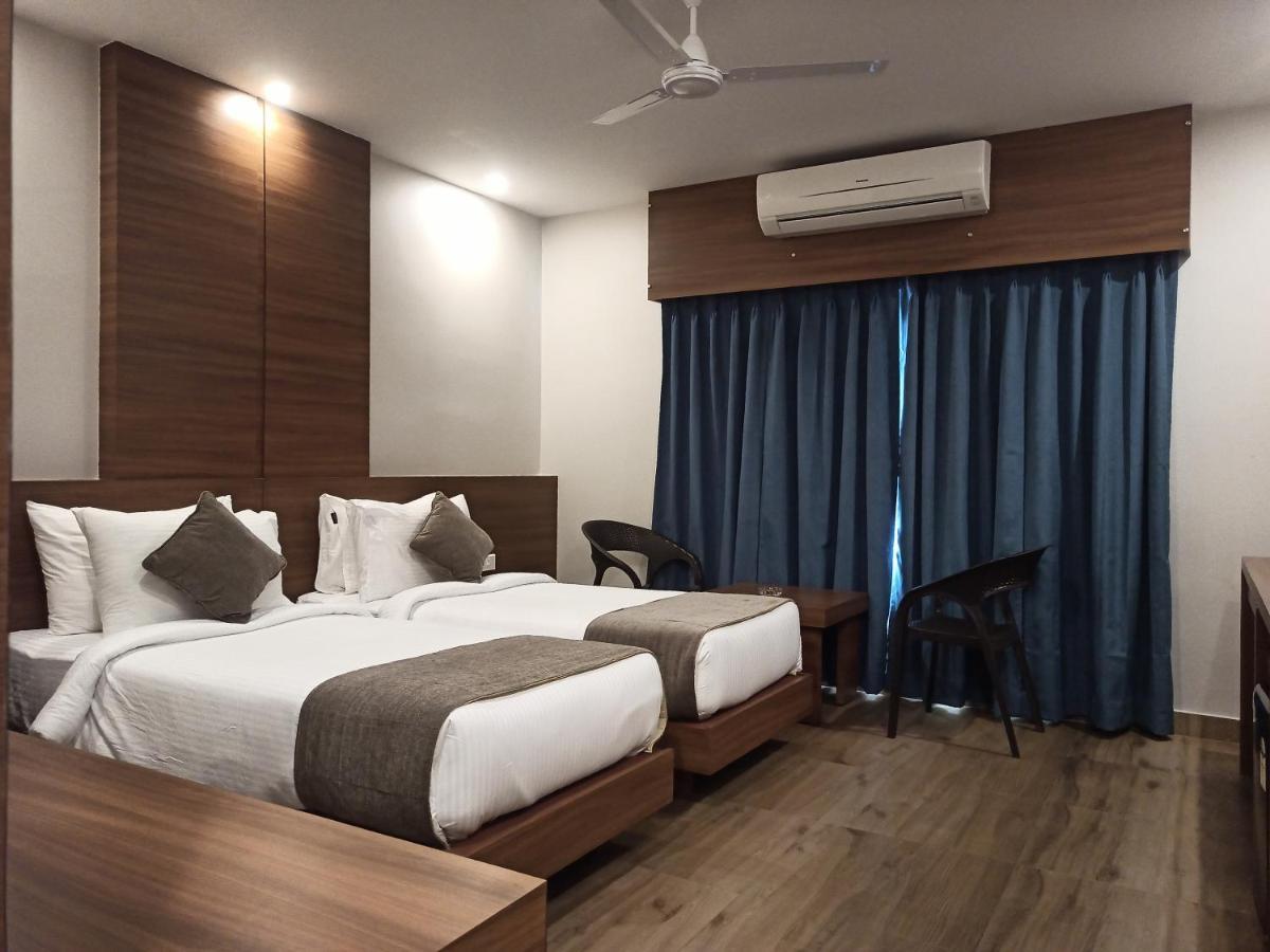 Hotel Tree Fern Dibrugarh Exterior photo