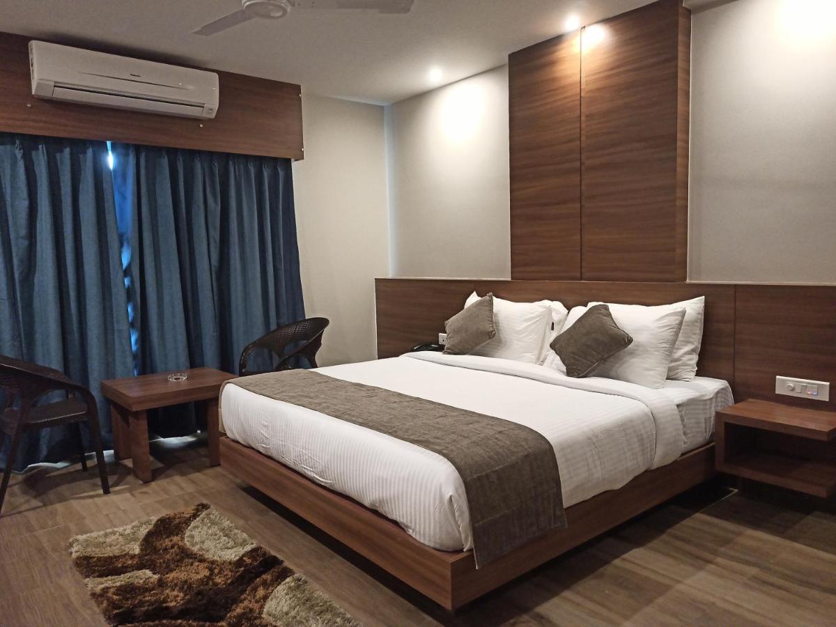 Hotel Tree Fern Dibrugarh Exterior photo