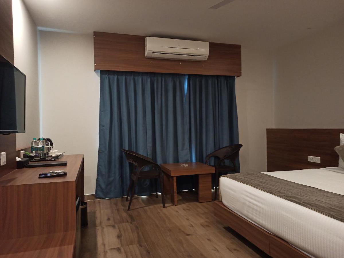 Hotel Tree Fern Dibrugarh Exterior photo