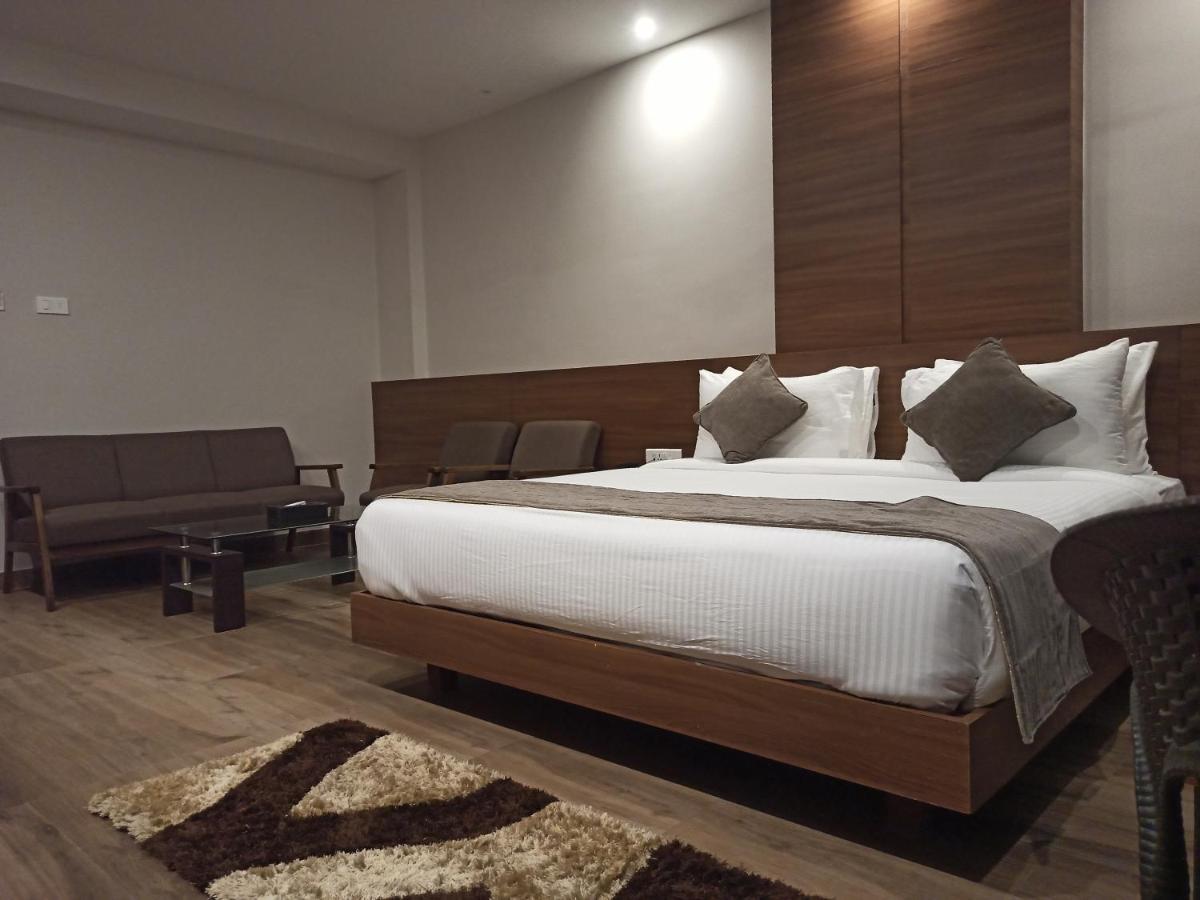 Hotel Tree Fern Dibrugarh Exterior photo