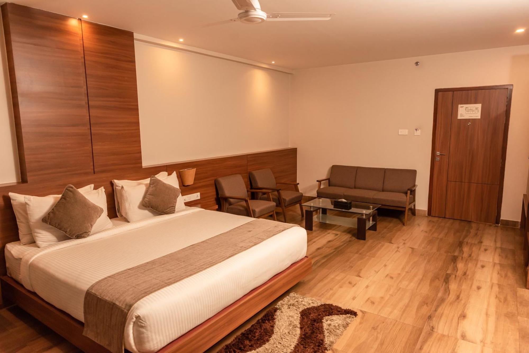 Hotel Tree Fern Dibrugarh Exterior photo